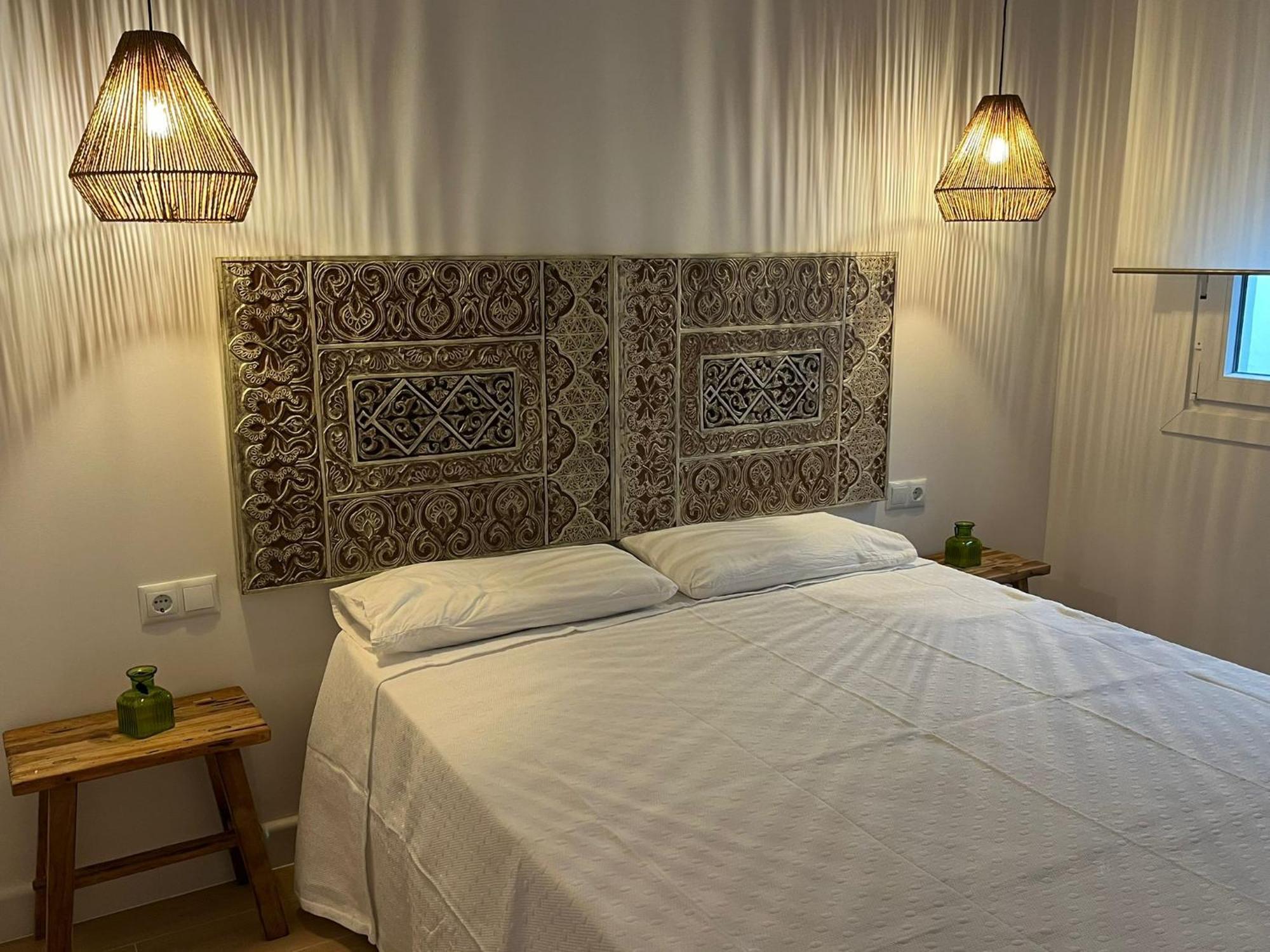 Apartamentos La Higuera 2 Рота Екстериор снимка